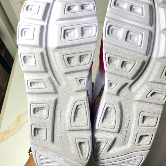 Air Walk big kid sneakers s 6. NWT - Picture 3 of 6